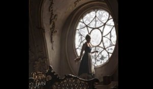 Beauty and the Beast - Emma Watson Singing Something There (2017) [Full HD,1920x1080p]