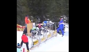 Enorme gamelle d'un skieur qui perd ses ski et part en salto avant
