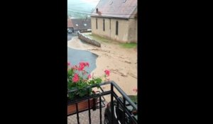 [VIDEO] Les images du déluge à Tieffenbach...