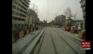 Grenoble : le premier voyage de la ligne...