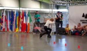 Incroyable, cette fille est la vraie championne du monde de Patinage Freestyle