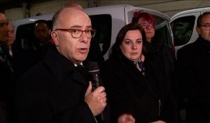 Hébergement d'urgence : Bernard Cazeneuve en visite au Samu social de Paris