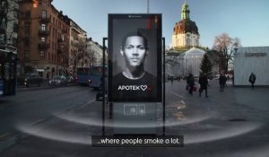 Enfin une solution anti-tabac, un panneau publicitaire qui transmet un message bien spécial