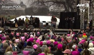 USA: Michael Moore et Ashley Judd à la "Marche des Femmes"