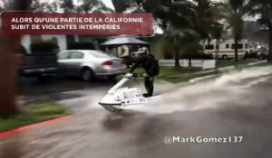 Incroyable, il fait une magnifique promenade avec son Jet-Ski dans les rues de Los  Angeles