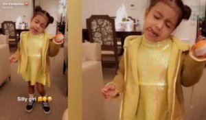 Aidés de leur fille, Kim Kardashian et Kanye West se lancent dans la mode pour enfants