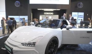 Vu au CES 2017 : un pare-brise d'automobile en Gorilla Glass