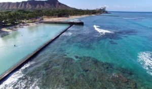 Hawaii filmé en 4K par un drone... ça fait rêver !! Vacances !