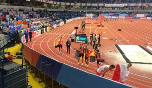 Les Belgian Tornados à l'arrivée de leur finale aux championnats d'Europe d'athlétisme indoor