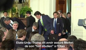 Trump dit avoir assuré Merkel de son "fort soutien" à l'Otan