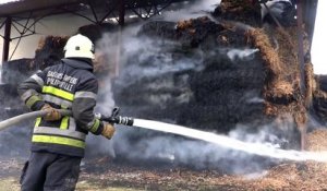Florennes: incendie dans un hangar à Chaumont