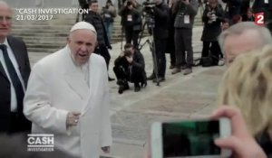 Cash Investigation: Elise Lucet interpelle le pape sur la pédophilie au sein de l'Eglise