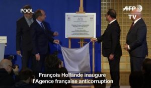 Hollande inaugure l'Agence française anticorruption