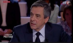 Les 4 moments les plus surréalistes avec François Fillon pendant l'Emission Politique
