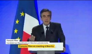 Présidentielle : François Fillon accuse la gauche de vouloir le "tuer"