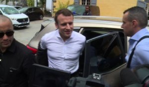 Election en France : Macron arrive à la Réunion pour "des engagements réciproques"