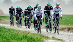 Paris-Roubaix 2017 - Peter Sagan en reco sur les pavés de Paris-Roubaix avec son équipe Bora-Hansgrohe