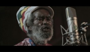 Tiken Jah Fakoly - One Step Forward