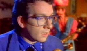 Elvis Costello & The Attractions - The Only Flame In Town