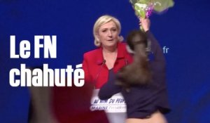 Femen et fumigènes: le meeting perturbé de Marine Le Pen