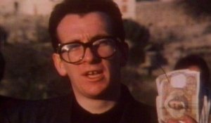 Elvis Costello & The Attractions - Love For Tender