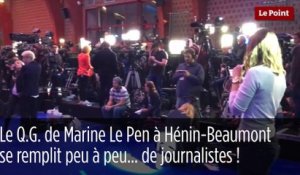 Le Q.G. de Marine Le Pen se remplit peu à peu... de journalistes !