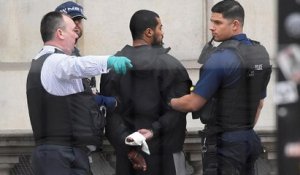 Cinq arrestations pour soupçons de terrorisme à Londres