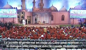 Le pape assiste à une conférence organisée par Al-Azhar au Caire