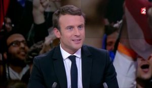 Emmanuel Macron étrille Marine Le Pen