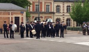 Cérémonie du 8-Mai à Troyes