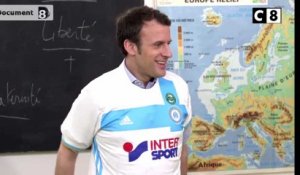 Macron : quand des écoliers lui offrent un maillot de l'OM !