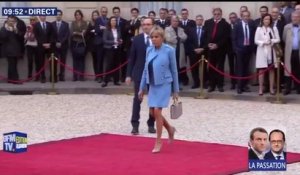 Brigitte Macron est arrivée à l'Elysée pour la passation de pouvoir