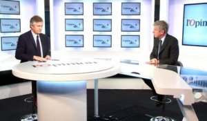 Alain Minc : «La droite est un salami, s’il lui manque une tranche, Emmanuel Macron la découpera»