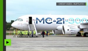 Le nouvel avion de ligne russe MC-21 prend les airs pour la première fois