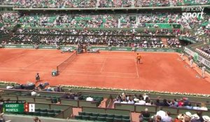 Roland-Garros 2017 : L’énorme passing de revers de Monfils dans le tie-break (6-6)