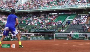 Roland-Garros 2017 : Amorti, lob, smash, la panoplie de Murray face à Khachanov (5-2)