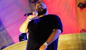 Drake Makes Surprise Appearance During Metro Boomin's Set, DJ Khaled Disappoints Fans at EDC 2017 | Billboard News