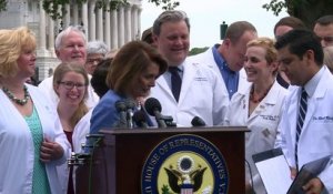 Loi santé: médecins et démocrates redoutent le "Trumpcare"
