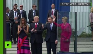 Ladies first : la première dame de Pologne esquive la poignée de main de Donald Trump