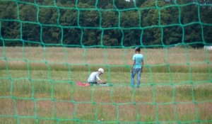 Son avion RC va à plus de 700km/h ... Fou