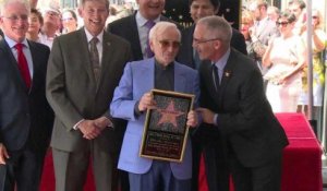 Aznavour a désormais son étoile sur le "Walk of Fame" d’Hollywood