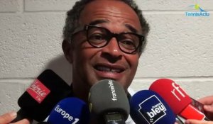 Coupe Davis 2017 - FRA-SRB - Yannick Noah, aux journalistes :"C'est vous qui avez le vrai melon en fait !"
