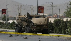 Afghanistan : un convoi de l'OTAN cible des talibans