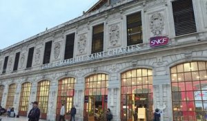 Marseille: la vie reprend à la gare Saint-Charles