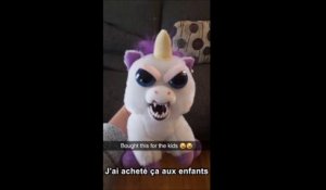 Ce Papa Fait Un Bisous A Son Bebe Qui Va Le Lui Rendre Fail Sur Orange Videos