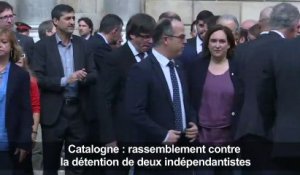 Catalogne: rassemblement contre la détention d'indépendantistes