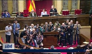 Catalogne: Madrid destitue Puigdemont et convoque des élections anticipées