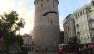 Turquie: un "saut de l'extrême" du haut de la Tour de Galata