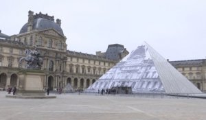 Crue à Paris : comment s'organise-t-on au musée du Louvre ?