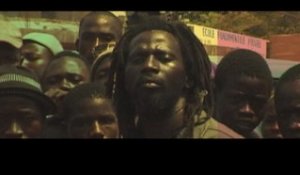 Tiken Jah Fakoly - L'Afrique doit du fric